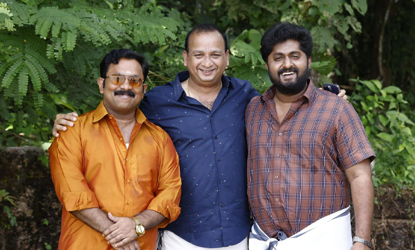 Producer Murali Kunnampurath shares his beautiful expereince working with aju varghese and dhyan sreenivasan