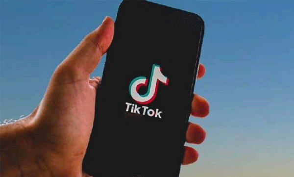 tiktok takes on twitter to launches text only post app
