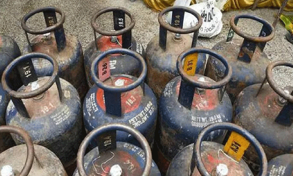 commercial lpg gas cylinder prices slashed