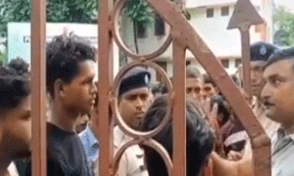 Tripura Girls In Hijab Stopped Outside School, Boy Thrashed For Protesting