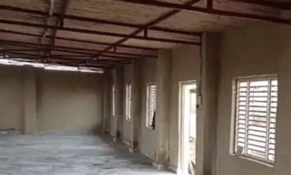 up man arihant jain plaster his home in cow dung