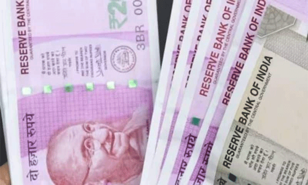 woman from bengaluru lost rs 25000 after man pretended to be an employee of an online food delivery