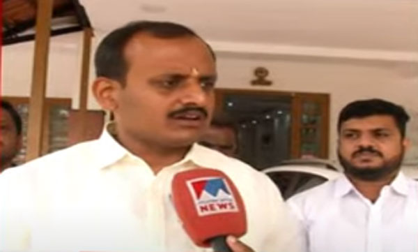 Bjp Candidate visits NSS office