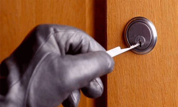 good bank but dont catch me robber writes