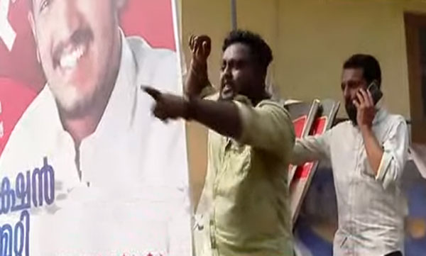 Violence in puthuppally after election result