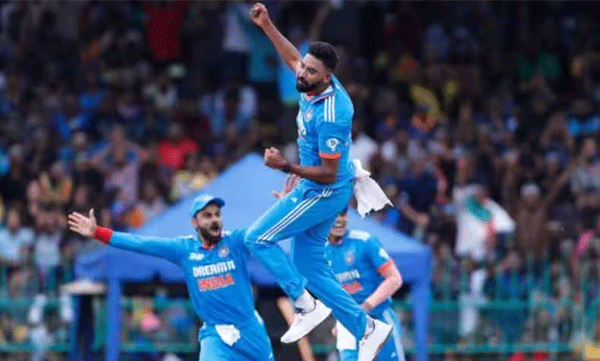 india won asia cup after beating srilanka by ten wickets