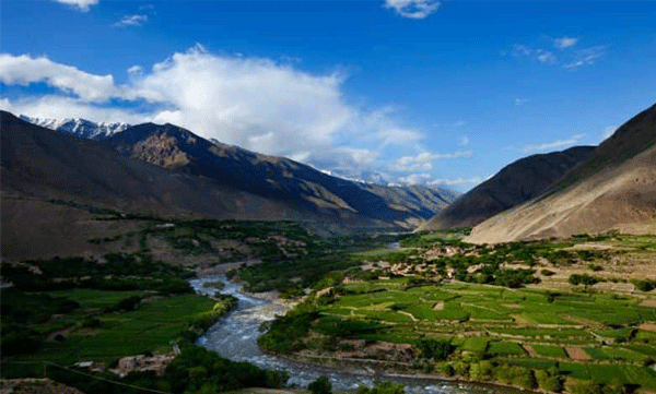 The Taliban invite world travelers to visit their country