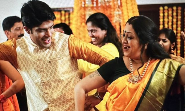 urmila-unni-s-lovely-wishes-to-nithesh-nair/