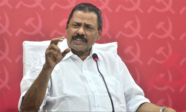 പാര്ട്ടിയെ പ്രതിക്കൂട്ടിലാക്കാന് ശ്രമം, തെളിവുണ്ടാക്കാന് മൊയ്തീന്റെ പേര് പറയാന് നിര്ബന്ധിച്ചു; ഇ.ഡിക്കെതിരെ എം.വി ഗോവിന്ദന്