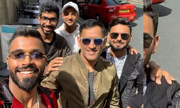 Mayank reposted the old viral picture and give answer to an unanswered riddle.