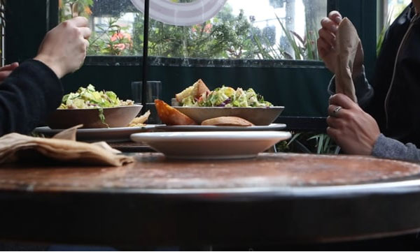 Dined at hotel while dating: Woman refused to pay half of bill: Man complained to police