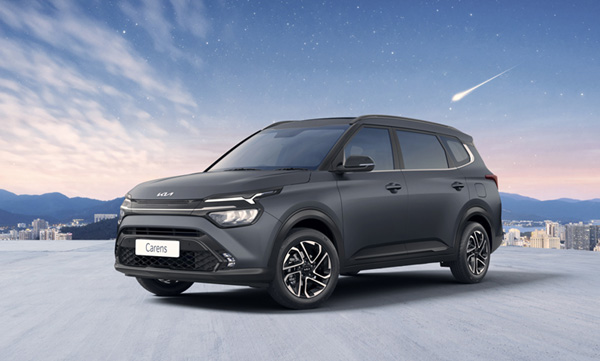 New Kia Carens X Line starts at Rs 18.94 Lakh