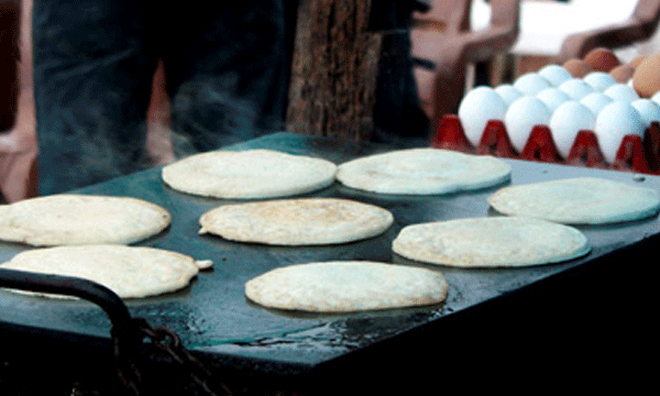 Dosa would not give chammanti, the young man bit off the nose 
