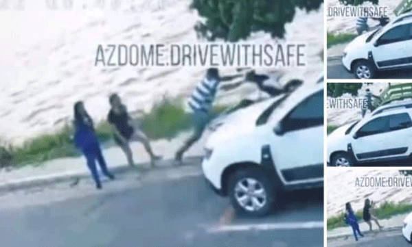 Went to help the young women who fell off the scooter: Finally, the young man fell into the water with the cart: Netizens burst out laughing