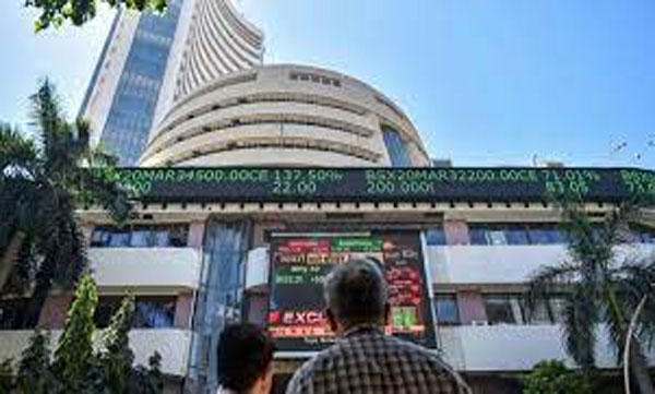 Sensex Up 300 pts, Nifty Tops 19,600