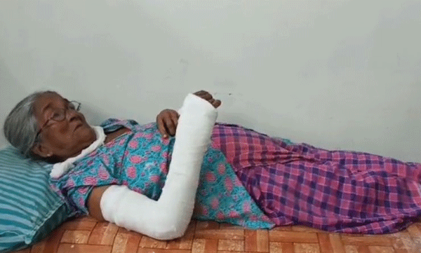 Blade Mafia Attack in Paravoor