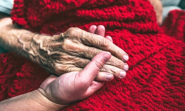 kerala-govt-increased-wages-of-palliative-nurses-joy