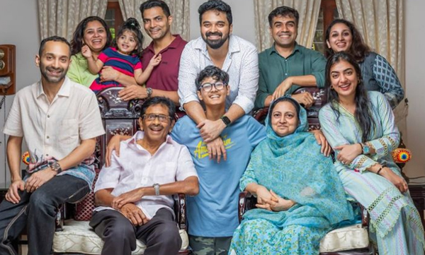 nazriya-nazim-shared-a-family-picture-goes-viral