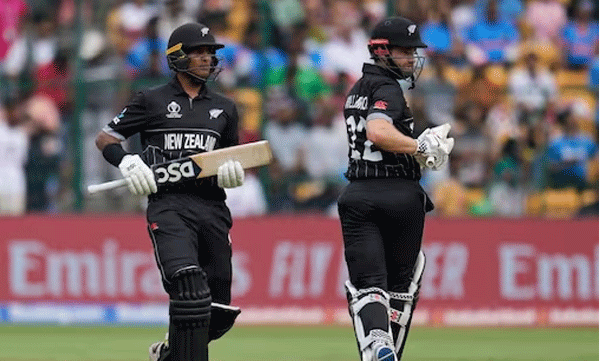 pakistan need 402 runs to win against new zewaland in odi world cup 2023