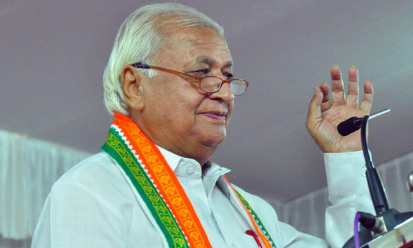 'What is going on in the state is profligate' ; The governor criticized the government