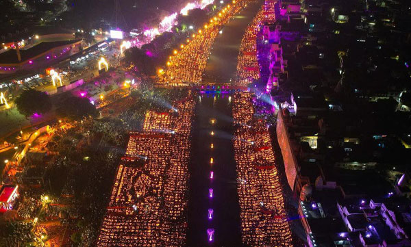 Deepotsavam holds Guinness record; This is a proud achievement for the country