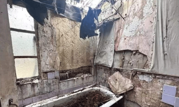 House with roof full of holes and damage: Sold for Rs 7 crore