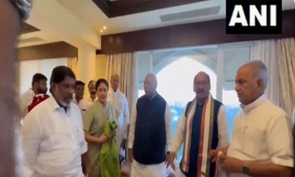 Actor turned-politician Vijayashanti quits BJP returns to Congress, gets key party post