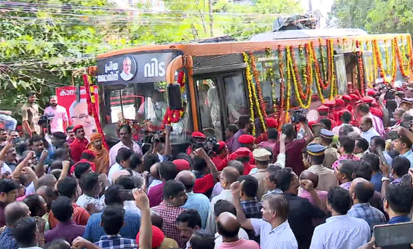 kanam rajendran cortege from trivandrum to kottayam
