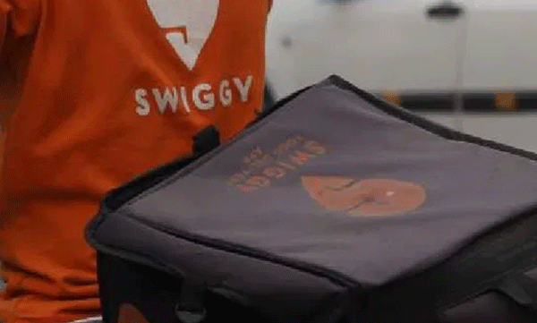 42 lakhs worth of food ordered by Mumbaikars through Swaggy in 2023: Netizens blast toddy