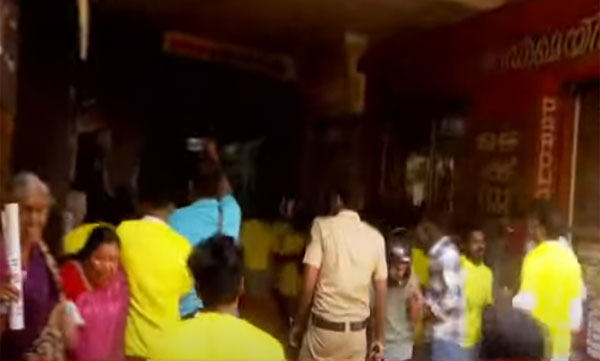 
കാട്ടാക്കടയില്‍ കരിങ്കൊടി പ്രതിഷേധം; മര്‍ദ്ദനം, സംഘര്‍ഷം