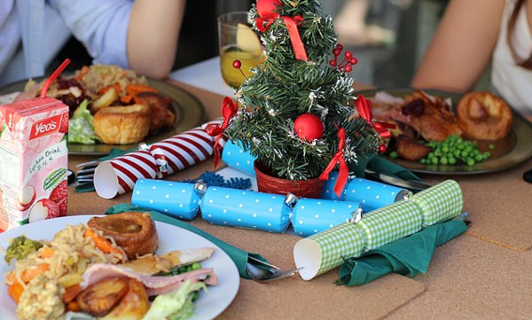 christmas-dinner-fees-from-family