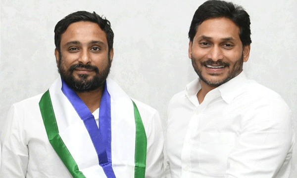 ex-indian-cricketer-ambati-rayudu-enters-politics-joins-jagan-mohan-reddy-s-ysr-congress