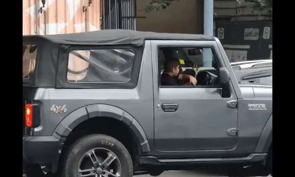 social-media-reacted-to-the-video-of-the-little-boy-driving-the-mahindra-thar-on-the-busy-road
