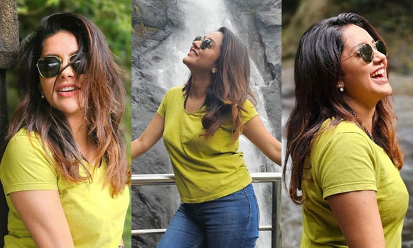 actress-mahima-nambiar-viral-photos-from-palaruvi-water-falls