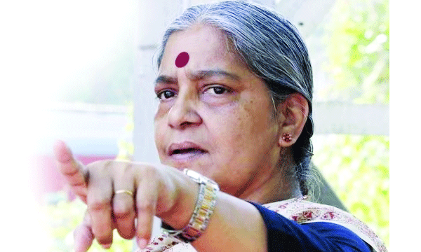 സി.പി.ഐയില് സ്ഥാനാര്ഥി വിവാദം; ആനി രാജയുടെ പേരു തള്ളി മന്ത്രി ജി.ആര്. അനില്