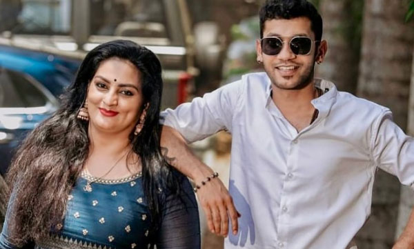 malaikottai-valiban-kutty-akhil-wishes-for-suchitra-chanthu