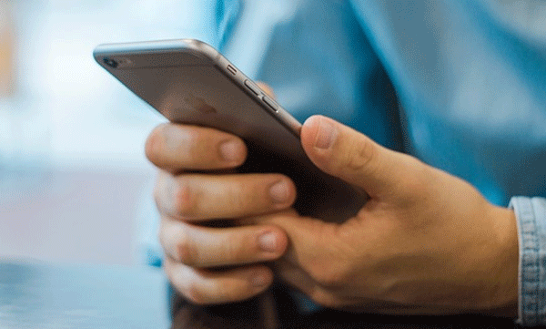 digital-detox-challenge-by-siggis-yogurt-company-reward-eight-lakh