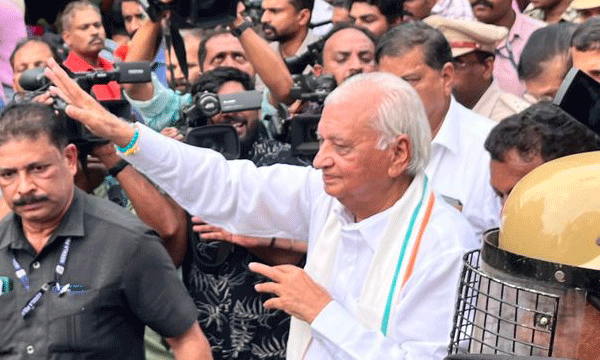 governor's security; CRPF will come as front and rear guard