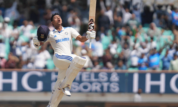 yashasvi-jaiswal-slams-double-century-india-set-557-run-target-vs-england