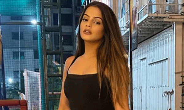 Model Dies By Suicide In Surat