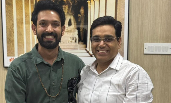 manoj-kumar-sharma-about-12th-fail-remuneration