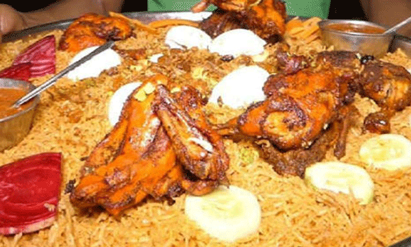 21-people-including-9-members-of-a-family-got-food-poisoning-and-the-hotel-was-closed-in-varkala