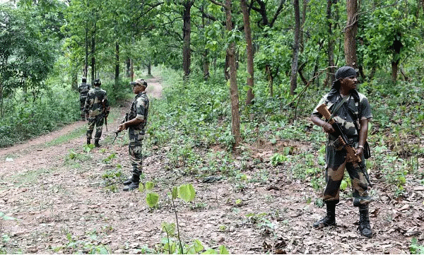 bjp-neta-killed-by-maoists-in-bastar.
