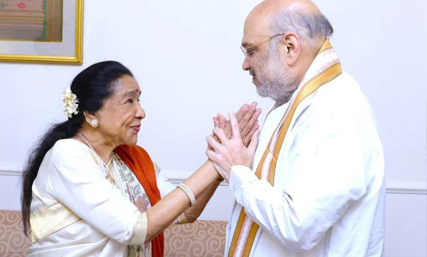 home-minister-amit-shah-visited-singer-asha-bhosle