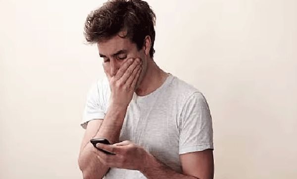 man-accidentally-donate-12-lakh-rs-instead-of-12000-rs