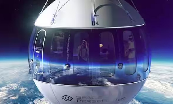 dine-in-space-by-spacevip-for-four-crore