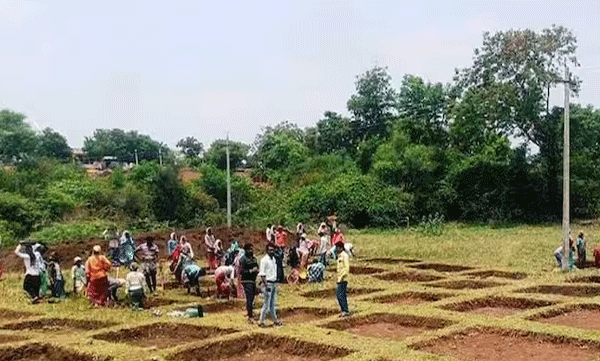 Central government has increased the daily wages of workers under the Mahatma Gandhi National Rural Employment Guarantee Scheme