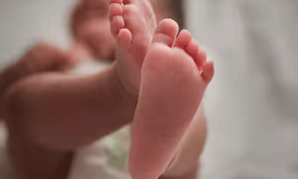 newborn-baby-found-abandoned-in-a-mosque-in-sharjah