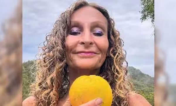 woman-followed-orange-juice-diet-anne-osborne-living-only-on-orange-juice-for-40-days