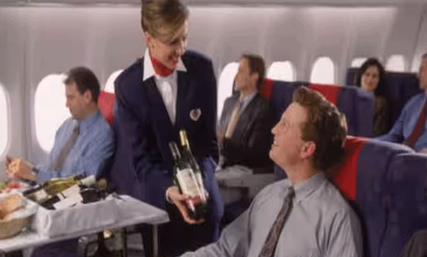 british-passengers-drink-all-the-alcohol-on-board-the-plane-at-half-an-hour-of-after-departure